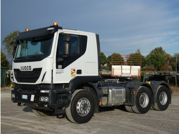 Cabeza tractora IVECO Trakker