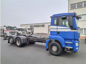 Camión chasis MAN TGS 26.320