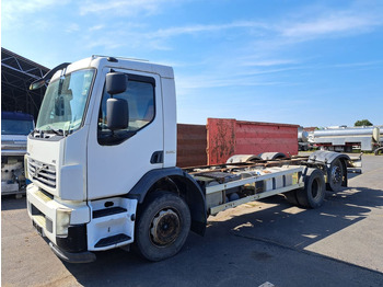 Camión chasis VOLVO FE 320