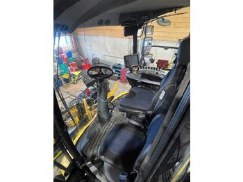 Cosechadora de forraje New Holland FR 650: foto 5
