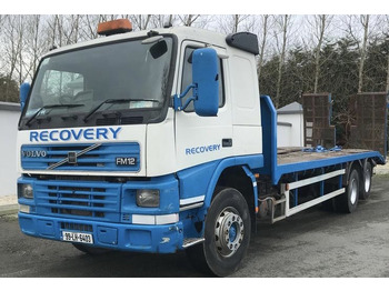 Camión portavehículos VOLVO FM12 420