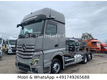 Leasing de  Mercedes-Benz Actros V 2545 BigSpace LL*Retarder/LBW/Lenk+Lift Mercedes-Benz Actros V 2545 BigSpace LL*Retarder/LBW/Lenk+Lift: foto 1