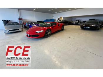 Coche FERRARI