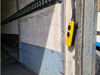 Camión caja cerrada Renault Midlum 180 DCI: foto 5