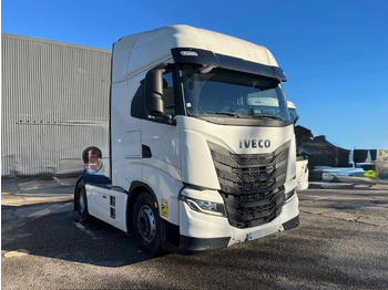Cabeza tractora IVECO S-WAY