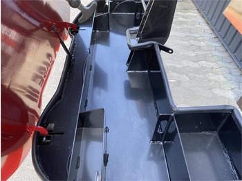 Contrapeso Case IH Frontvægtklods 1000 kg med lys: foto 2 Contrapeso Case IH Frontvægtklods 1000 kg med lys: foto 2