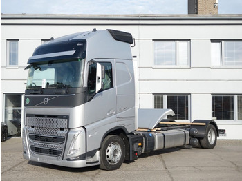 Camión lona VOLVO FH13