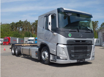 Camión chasis Volvo FM 460 FM13 6x2 Neue RTO , Kassbohrer, Rolfo, Rimo: foto 3