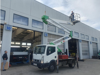 Camión con plataforma elevadora NISSAN Cabstar NT400: foto 5