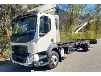 Camión para caballos VOLVO FL 280