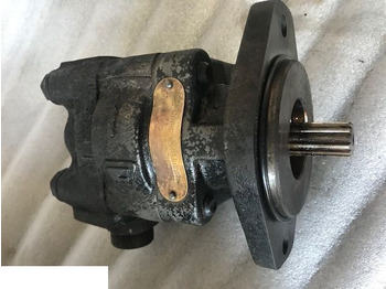 Bomba hidráulica JOHN DEERE