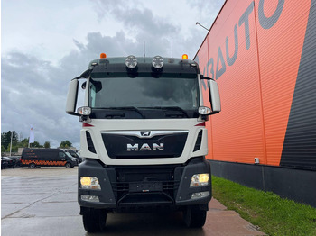 Camión volquete MAN TGS 41.500 8x8 RETARDER / BOX L=5880 mm: foto 3 Camión volquete MAN TGS 41.500 8x8 RETARDER / BOX L=5880 mm: foto 3