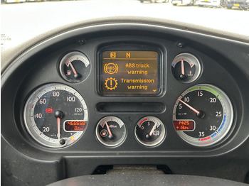 Camión caja cerrada DAF LF 45 210 EEV / 466 dkm / Box Truck / Loadlift 1500 kg / NL Truck: foto 4 Camión caja cerrada DAF LF 45 210 EEV / 466 dkm / Box Truck / Loadlift 1500 kg / NL Truck: foto 4