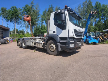 Camión con equipo de cable IVECO Stralis
