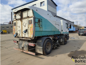 Leasing de Mercedes-Benz 1517 Mercedes-Benz 1517: foto 3 Leasing de Mercedes-Benz 1517 Mercedes-Benz 1517: foto 3