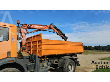 Camión volquete Mercedes-Benz 1820: foto 4