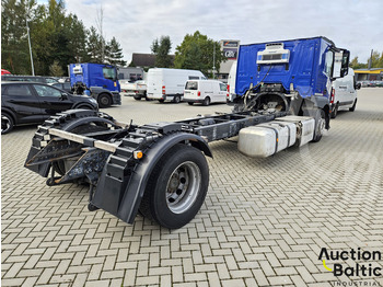 Camión chasis Mercedes-Benz Actros 1843: foto 4
