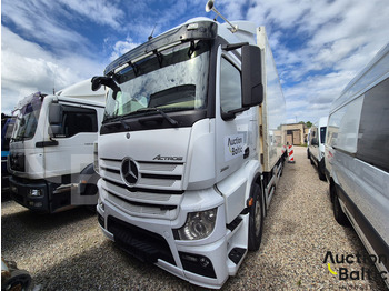 Camión caja cerrada MERCEDES-BENZ Actros 2551