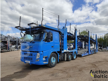 Camión portavehículos VOLVO FM