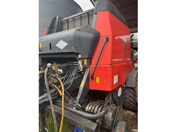 Rotoempacadora KUHN