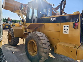 Cargadora de ruedas CATERPILLAR 938F: foto 2
