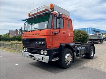 Cabeza tractora DAF