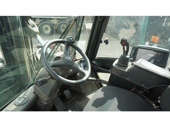 Maquinaria de construcción Hyster H16.00XM-12 WITH CONTAINER SYSTEM: foto 4 Maquinaria de construcción Hyster H16.00XM-12 WITH CONTAINER SYSTEM: foto 4