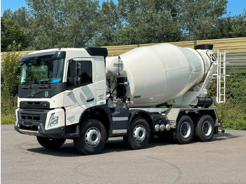 Camión hormigonera VOLVO FMX 500