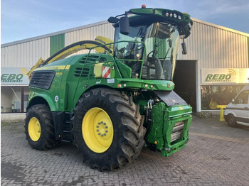 Cosechadora JOHN DEERE