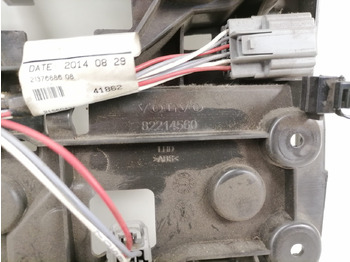 Pieza universal para Camión Volvo Salongi plastik 82214560: foto 3
