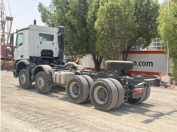 Camión chasis Mercedes-Benz Arocs 4240: foto 2