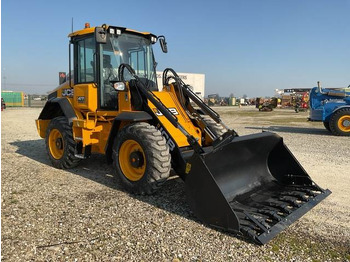 Cargadora de ruedas JCB 411 S5 HT: foto 4