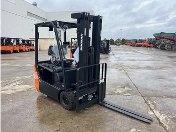 Leasing de  Doosan B15T-7 PLUS Doosan B15T-7 PLUS: foto 4