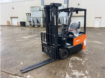 Leasing de  Doosan B15T-7 PLUS Doosan B15T-7 PLUS: foto 1