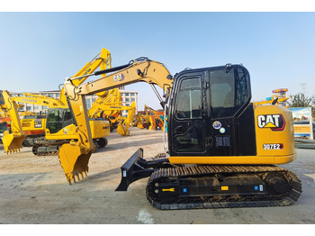 Miniexcavadora CATERPILLAR 307E2