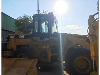 Cargadora de ruedas Caterpillar 938 F: foto 5