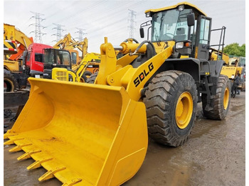 Cargadora de ruedas SDLG