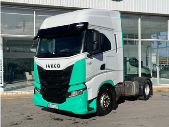 Cabeza tractora IVECO