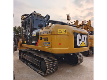Excavadora de cadenas CATERPILLAR 320D2