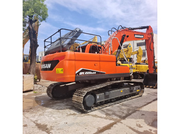 Excavadora de cadenas DOOSAN DX225LCA
