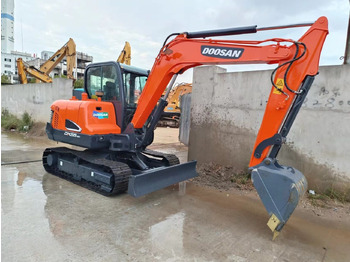 Miniexcavadora DOOSAN DX55-9C