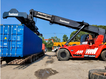 Reach stacker FANTUZZI