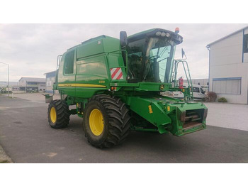 Cosechadora de granos JOHN DEERE C670