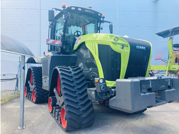Tractor CLAAS Xerion 5000