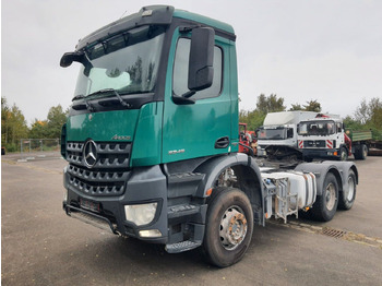 Cabeza tractora MERCEDES-BENZ Arocs 3345