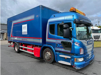 Camión caja cerrada SCANIA P 320