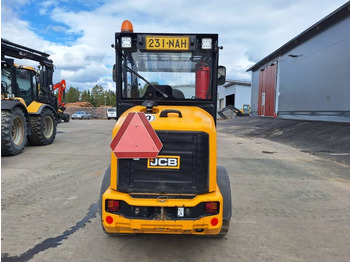 Cargadora articulada JCB 403 PIIKIT JA KAUHA: foto 3