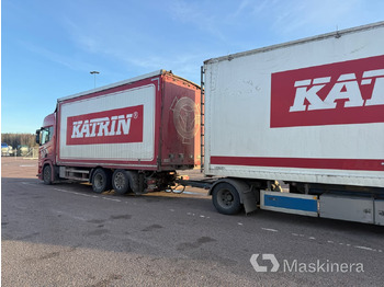 Camión caja cerrada Flisekipage Scania R500- Tyllis 3PVH: foto 4