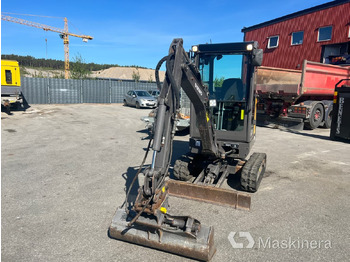 Excavadora de cadenas Grävmaskin Volvo EC18D med maskintrailer och redskap: foto 3