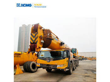 Grúa todo terreno XCMG XCA130